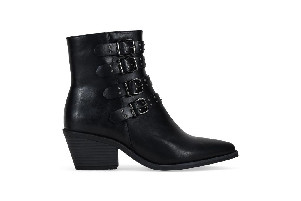 Footwear-Photo-Editing-Services-–-Product-Photo-Solution-(13)