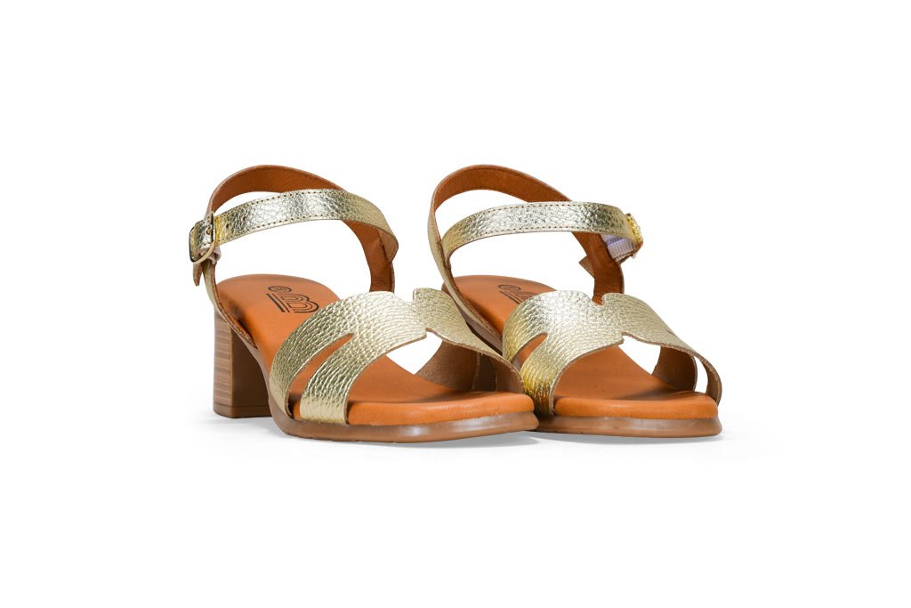 Footwear-Photo-Editing-Services-–-Product-Photo-Solution-(16)