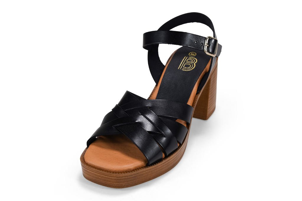 Footwear-Photo-Editing-Services-–-Product-Photo-Solution-(20)