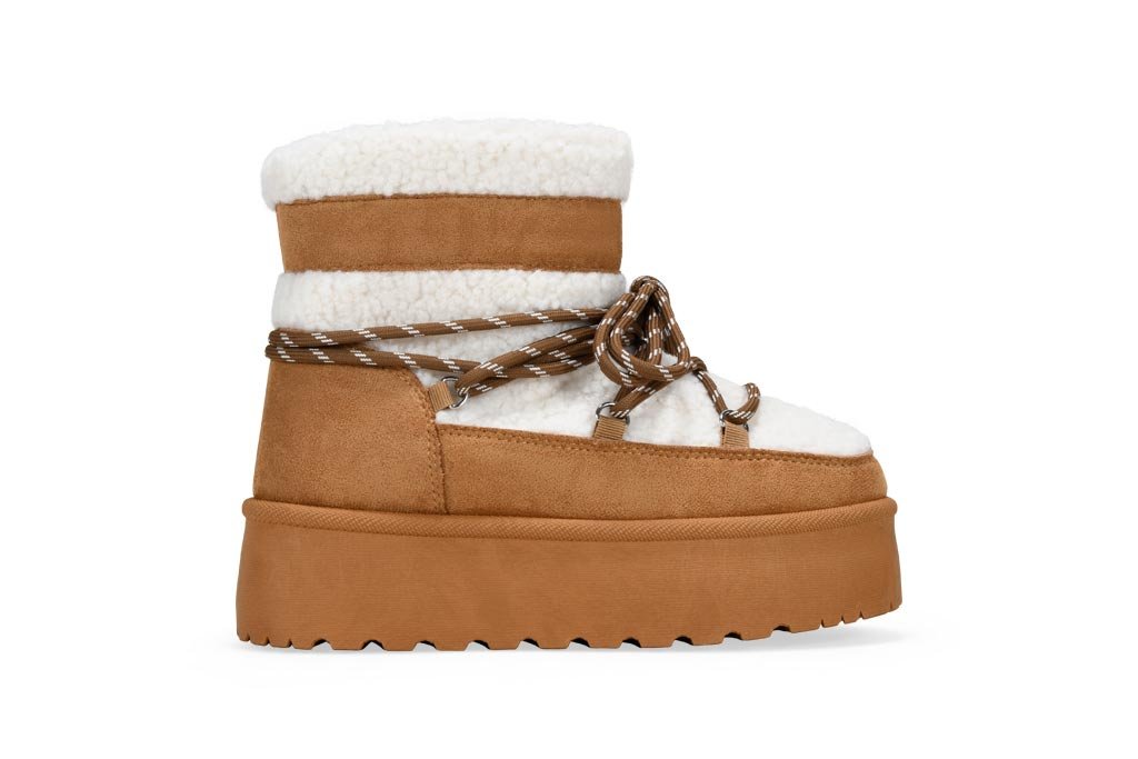 Footwear-Photo-Editing-Services-–-Product-Photo-Solution-(25)