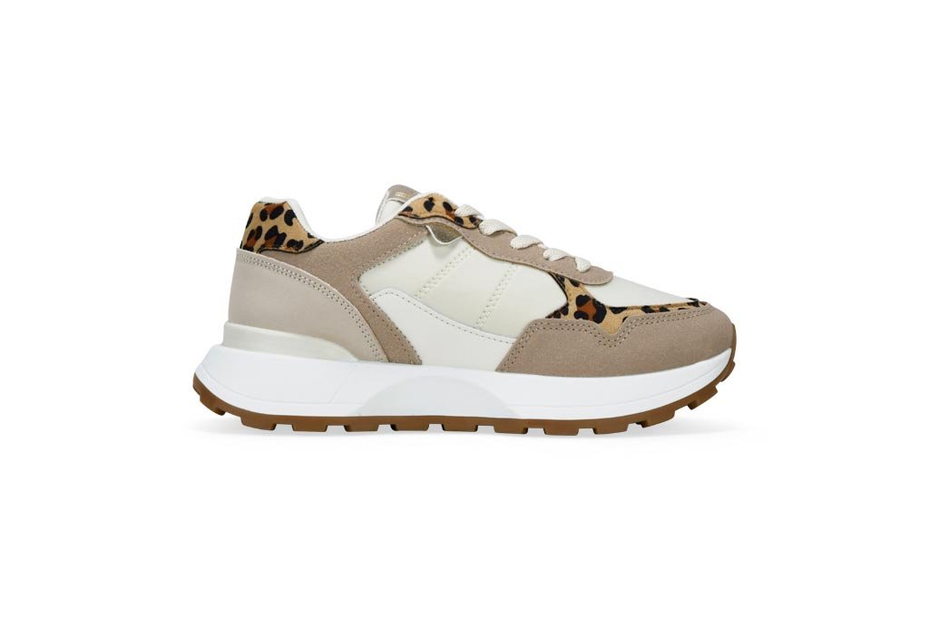 Footwear-Photo-Editing-Services-–-Product-Photo-Solution-(5)